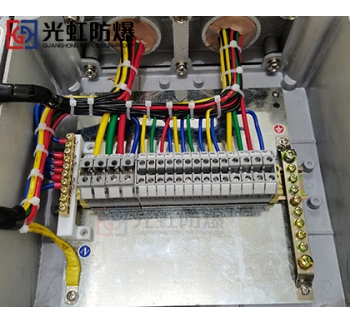 BXX-7K63XG化工廠防爆檢修箱（帶防爆插座）